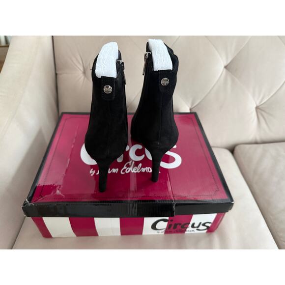 Circus by Sam Edelman Black Pointed Faux Suede Bootie - Picture 7 of 7